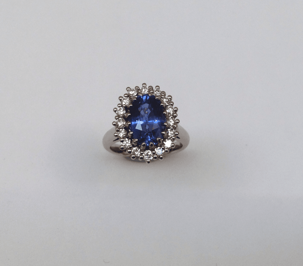 Sapphire and diamond cluster ring, 18 carat white gold