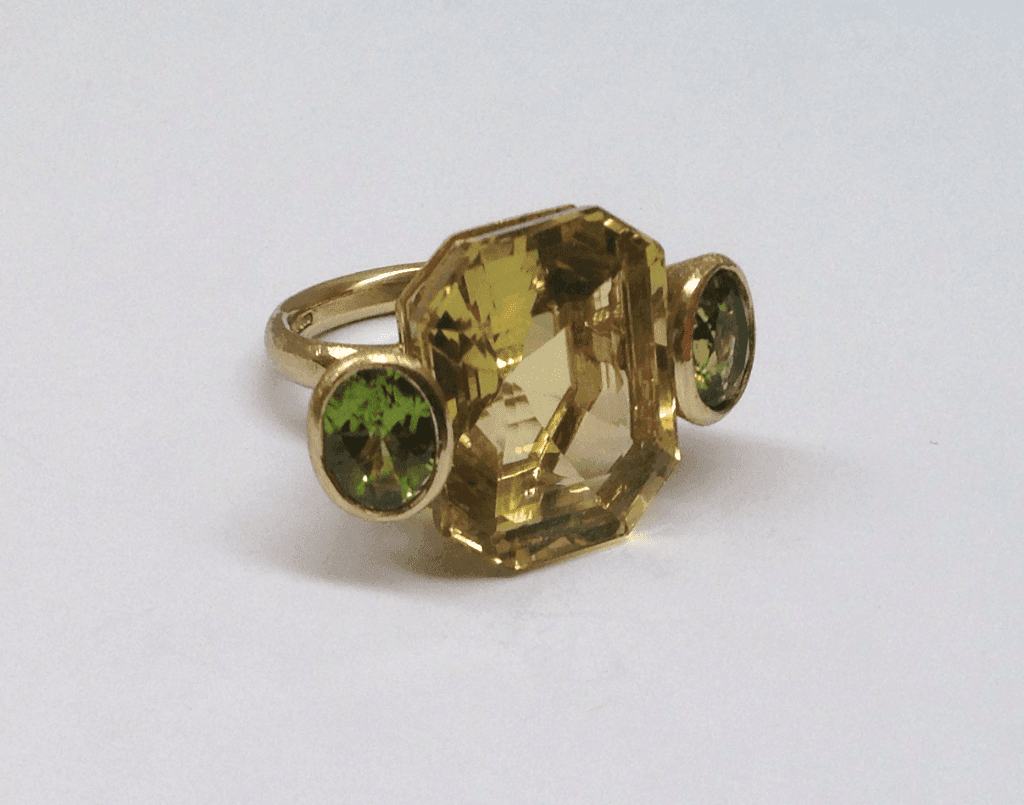 Large cocktail ring, citrine and peridot set in 18 carat yellow gold